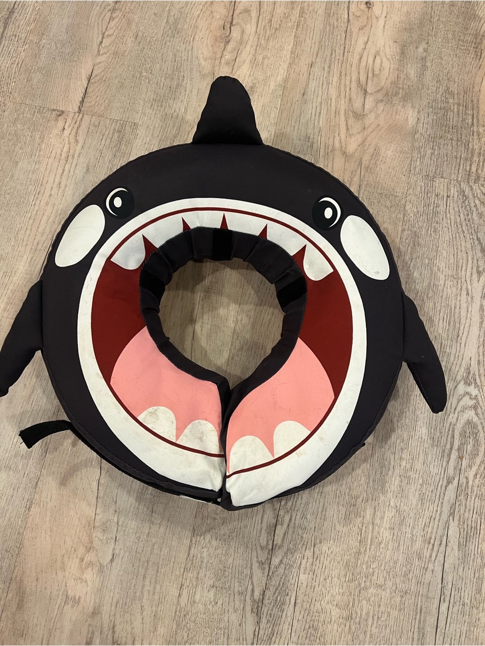 X-Large Orca Inflatable Cone - Picture 3 of 3